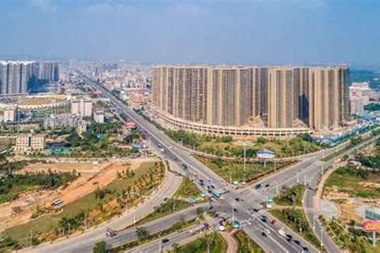 请风水大师帮我分析一下“高杰”这个名字好不好？