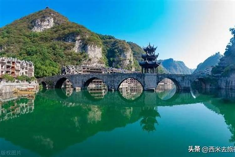 风水龙穴:中国传统环境地理全书内容简介