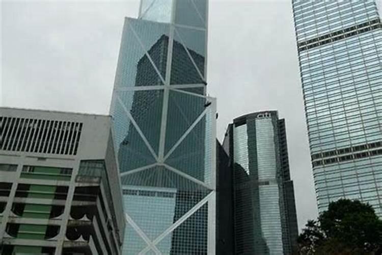 美容院开在自己家可以吗,房子不大,就一层,主要做些亲戚,朋友