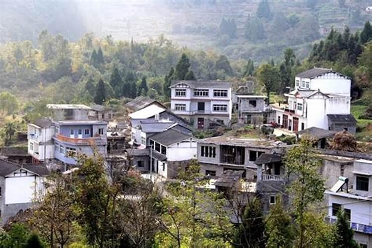 怎样看风水墓地