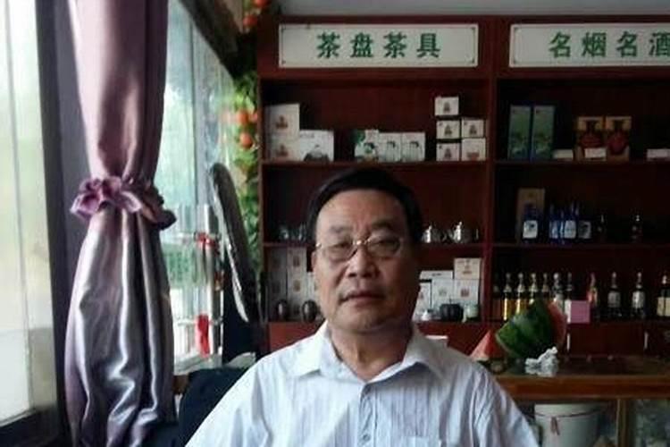 黄冲天是做什么工作的？