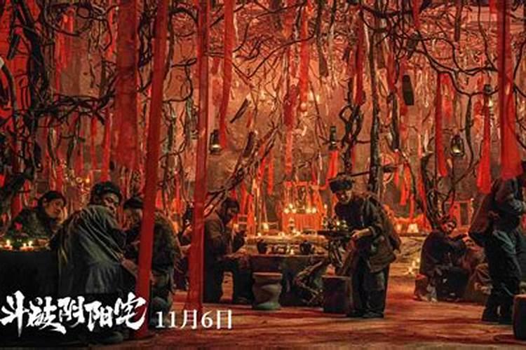 西屋三间,头门留中间好不