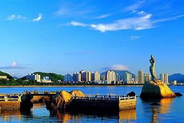 衣柜的空间如何利用？