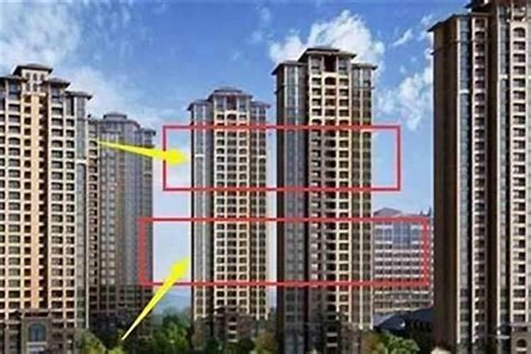 入户门正对着客厅的柜子什么颜色温馨？