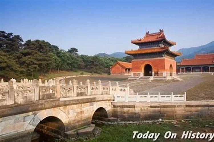 历史话题:为什么元朝的皇帝陵,都那么平？一点也没有气势啊!