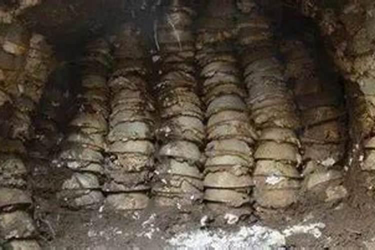 坟地的风水(坟地风水墓相的作用和影响)