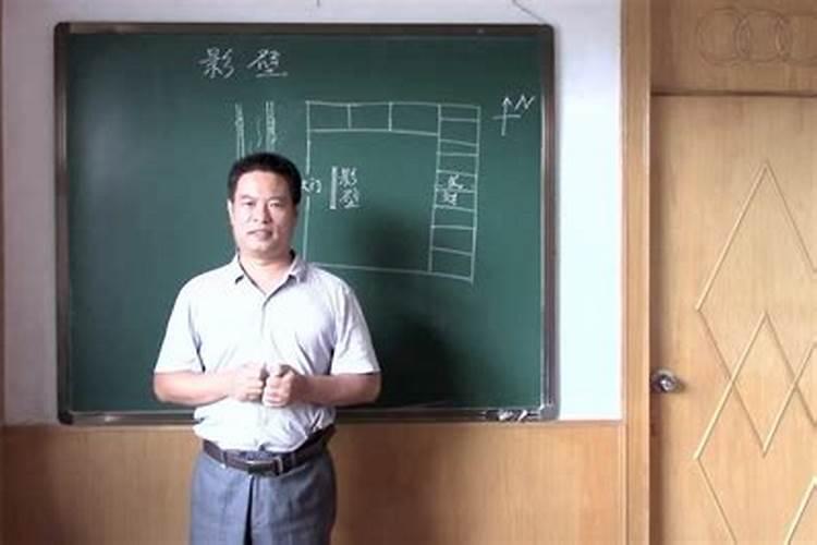 寻诗两绝句陈居士的形象特点