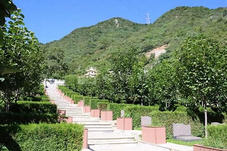 西边的房子高对谁不好