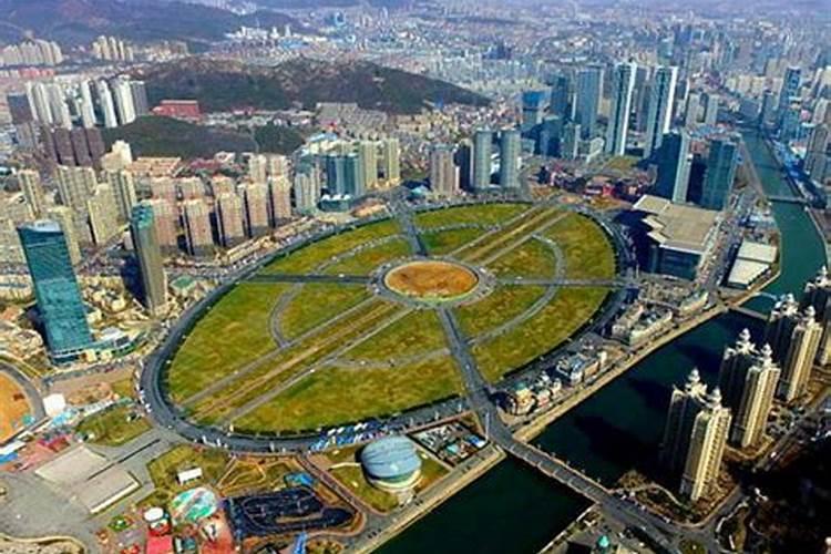 想问下大家定制卫浴有哪些品牌？想买浴室柜,在线等