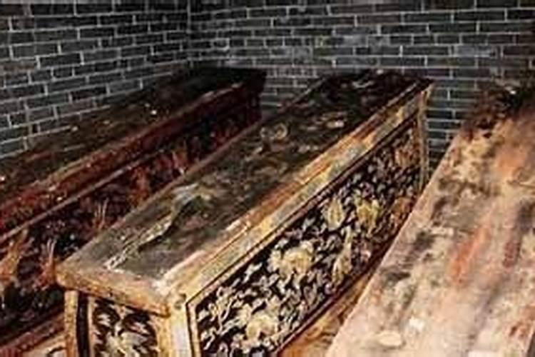 清朝皇陵为什么分开？为什么不埋在一处？