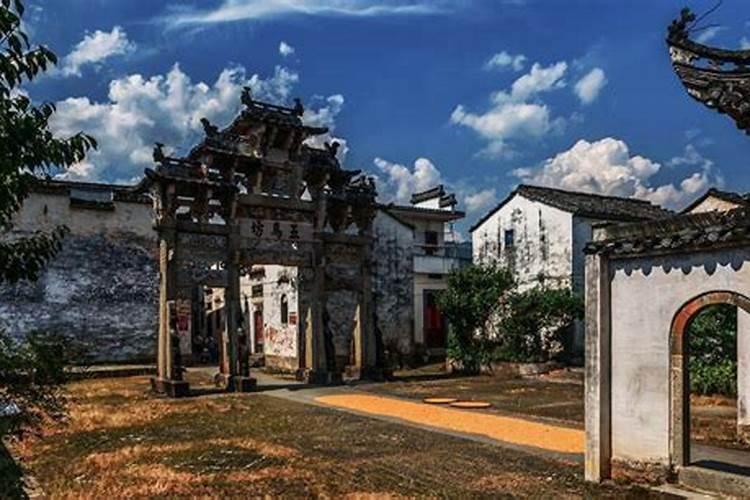 呈坎旅游要一天么？