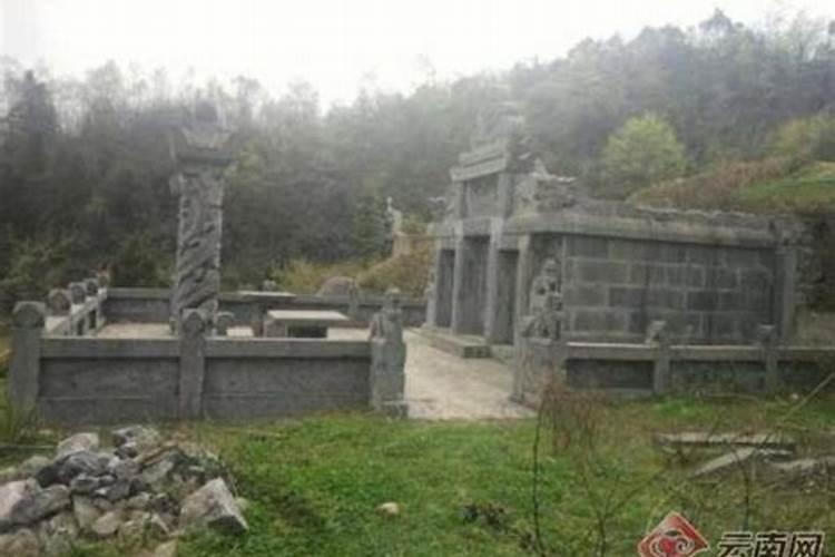 父母还健在就给自己买墓地可以吗