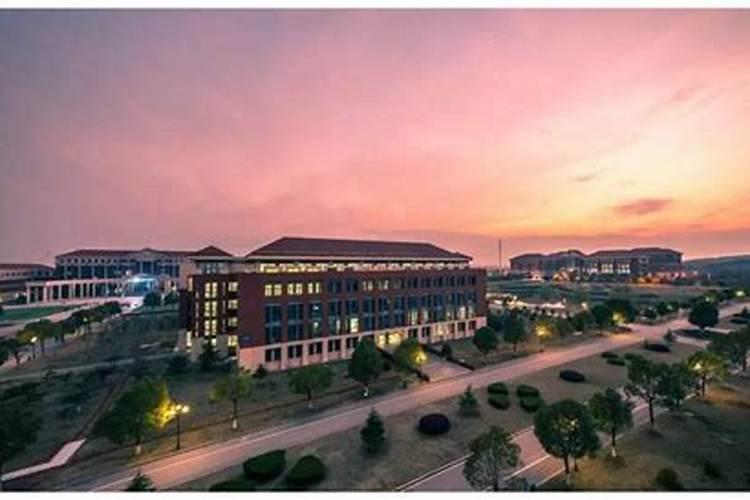 哪个学校有风水