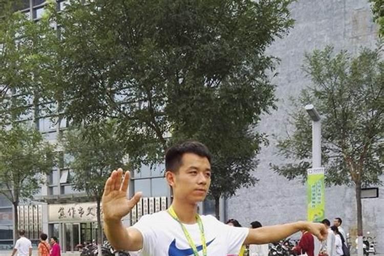 八仙里面的白胡须是谁