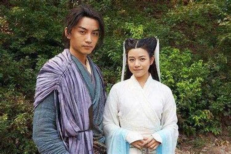 名字带英的女人命运