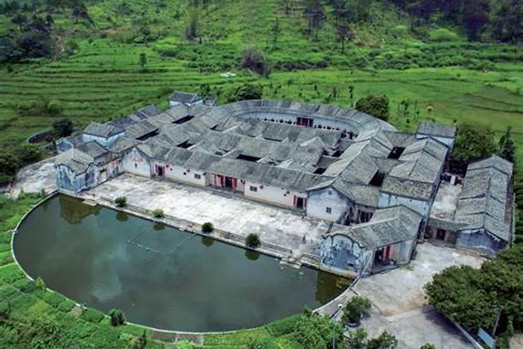 客家人的老屋门前,为何都会有口塘？