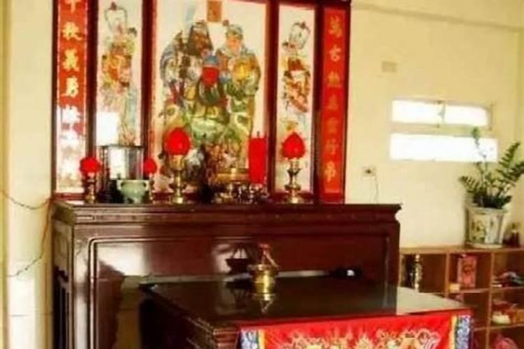 家中神台摆什么最旺