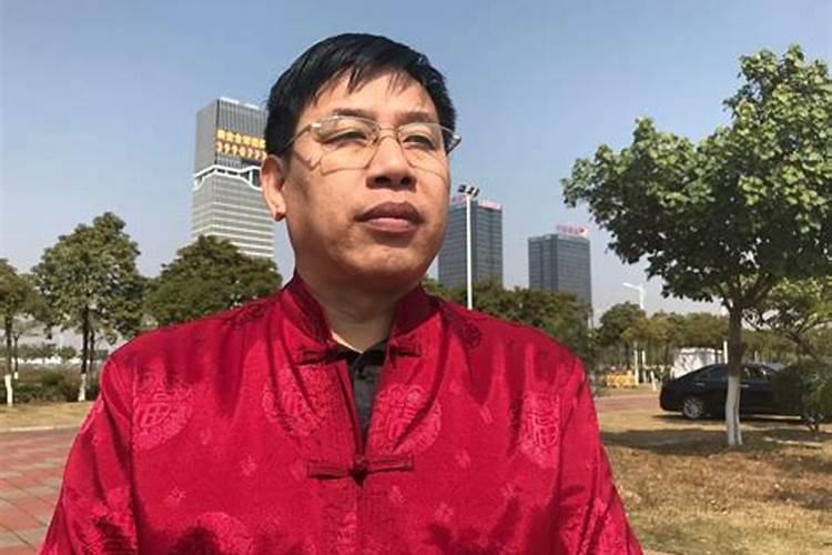 登封算命的地方叫什么名字啊