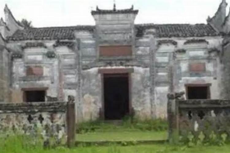 为什么床头不能放板凳