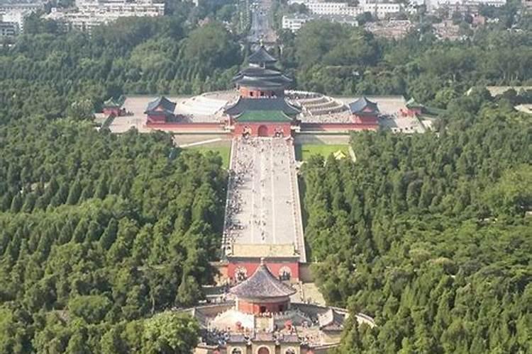 为什么有人说千万不要回老家盖房子？