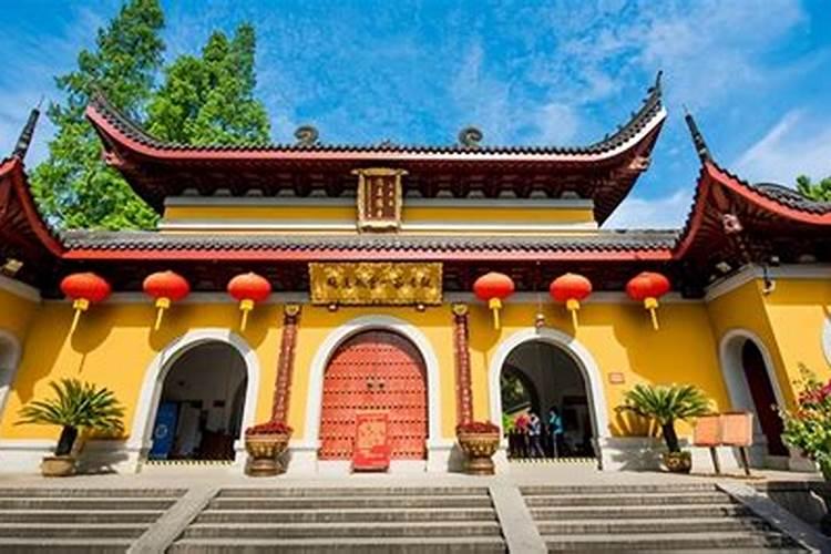 东晋学者郭璞,字景纯他的字是解释名璞的吗？景纯什么意思？谁给科普下连...