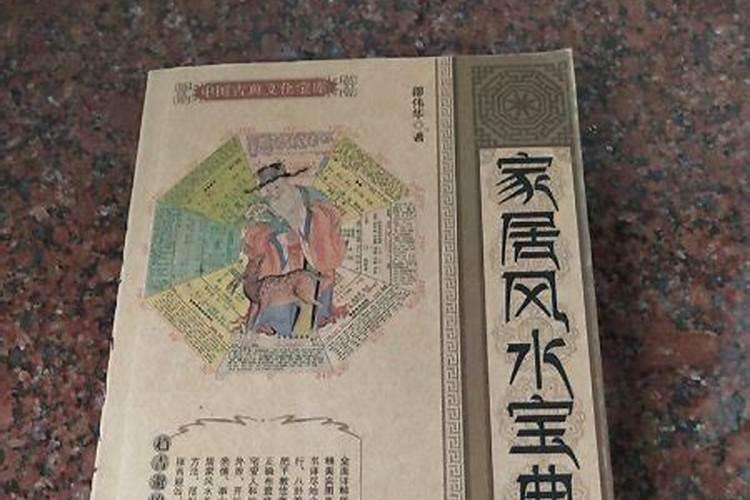 常见客厅沙发背后挂画的三大风水讲究,快看看你家里挂对了没？