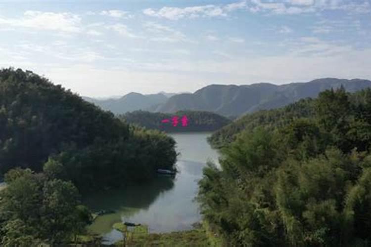 清远陵园哪个风水