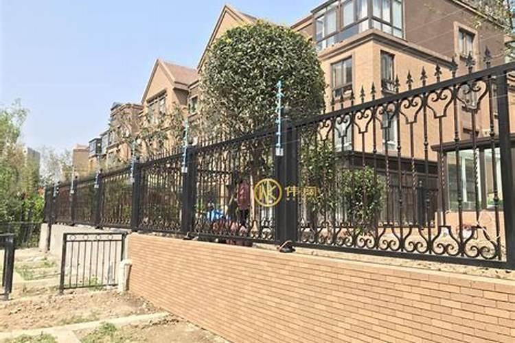 联排别墅围栏纠纷怎么处理