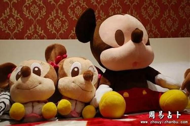 怎么给自家老人选择下葬的日子呢