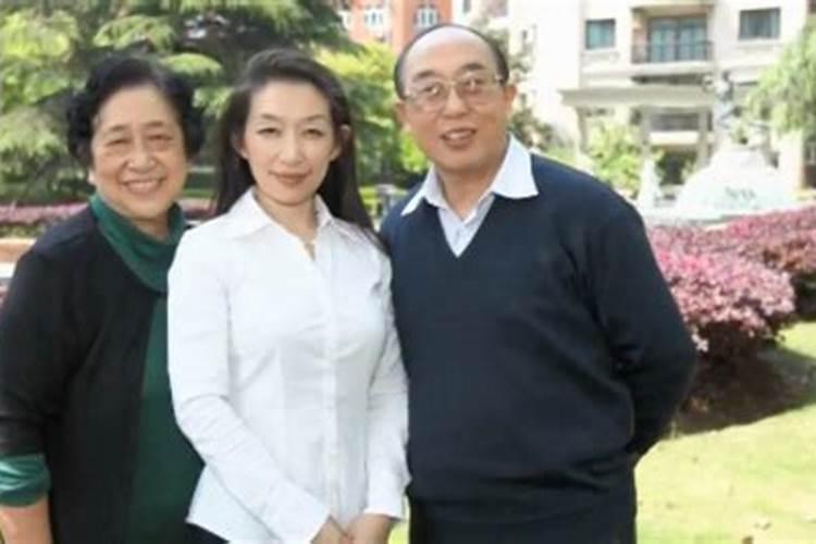 司藤黄老太太是谁