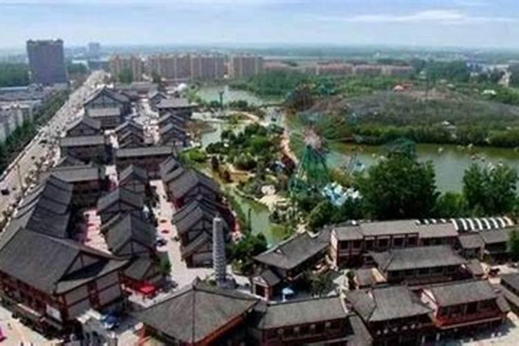 听说洛阳凤凰山的风水好,两河夹一山,谁知道是哪两河呢？