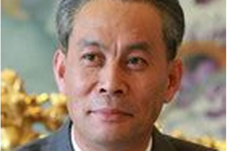 进门摆件放什么最旺财聚财