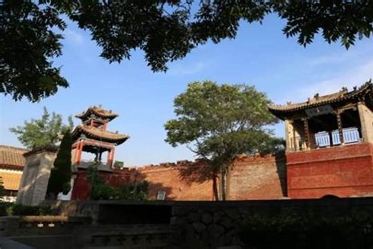 云丘山3天2晚旅游攻略:登玉皇顶吃特色美食,探秘罕见的冰洞奇观