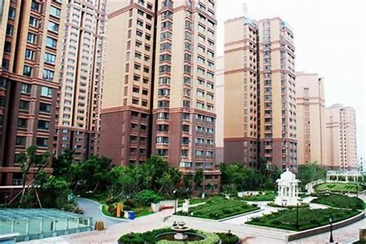 住房离爷爷奶奶墓地近了好不好