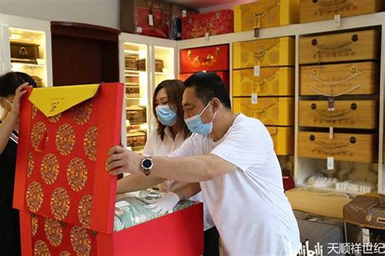 寿衣店忌讳什么颜色店面面对寿衣店好吗