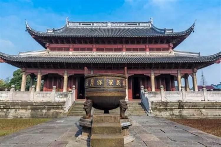 建房门口万万要朝这个方向,有钱人一看就懂,容易聚富旺财!