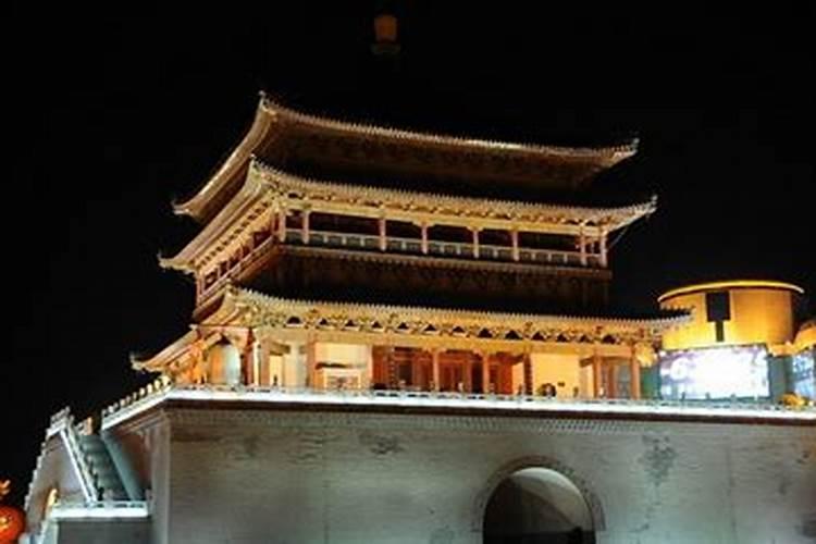 新济南诗全文内容是什么