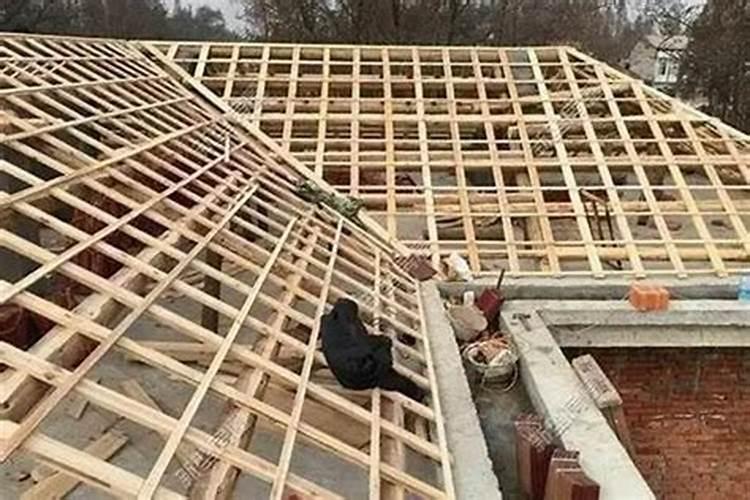 家村住宅门口有山谷口对着风水里是不是叫做冲煞