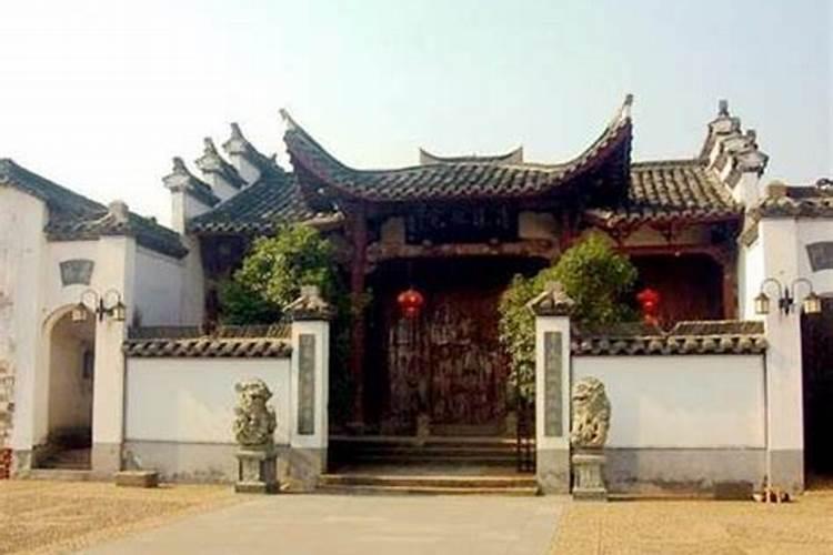 从风水来看,农村祖屋前的明堂排水要注意什么