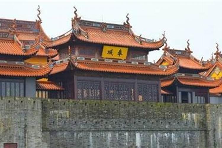选择墓地应该注意什么
