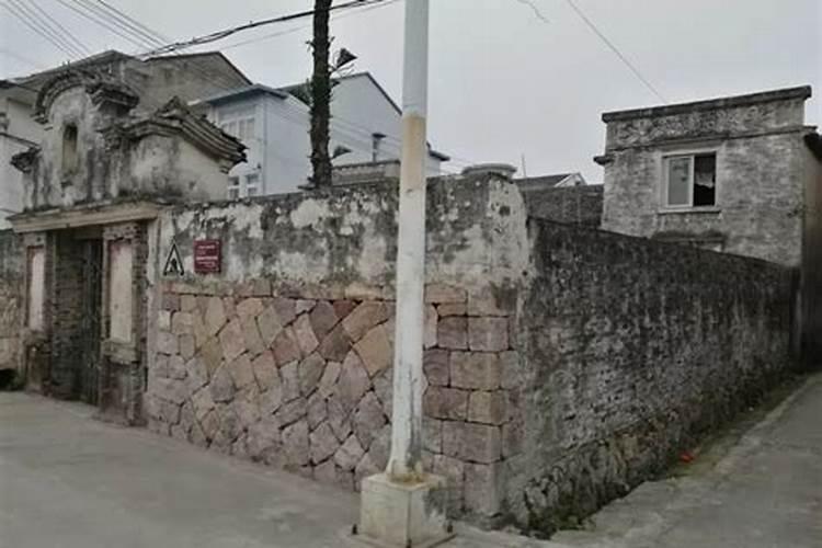山西民居类型是什么啊？有没高人指点一下 谢谢了