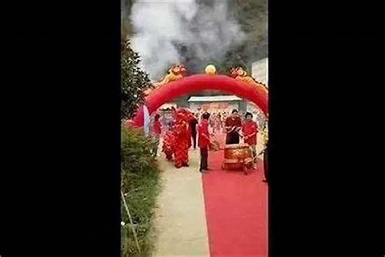 农村选墓地的三种方法