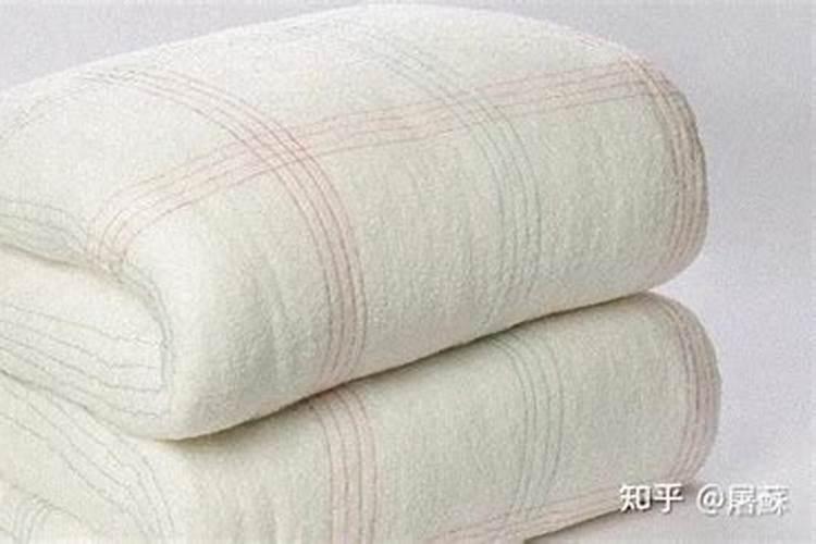 褥子当被子盖风水有讲究吗,没人睡的床要不要铺被褥风水