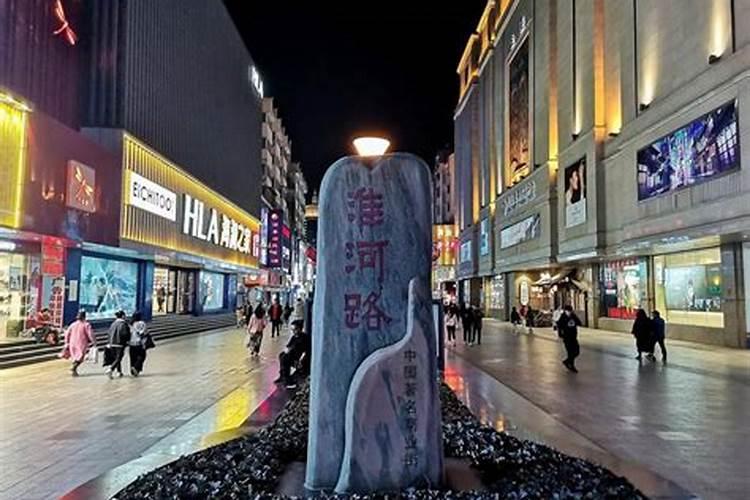江西兴国县梅窖镇三僚村有多少年的历史？