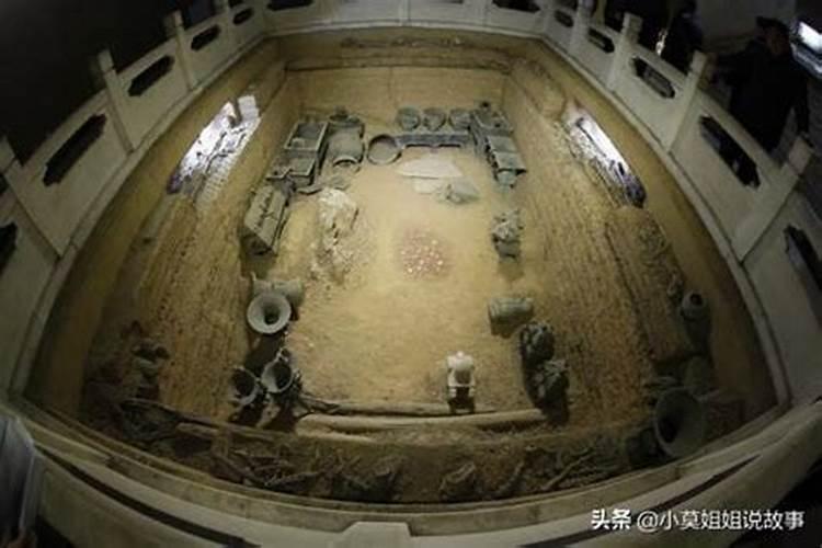 用现代环境设计的知识,谈谈你对中国古典建筑. “风水” 的认识？
