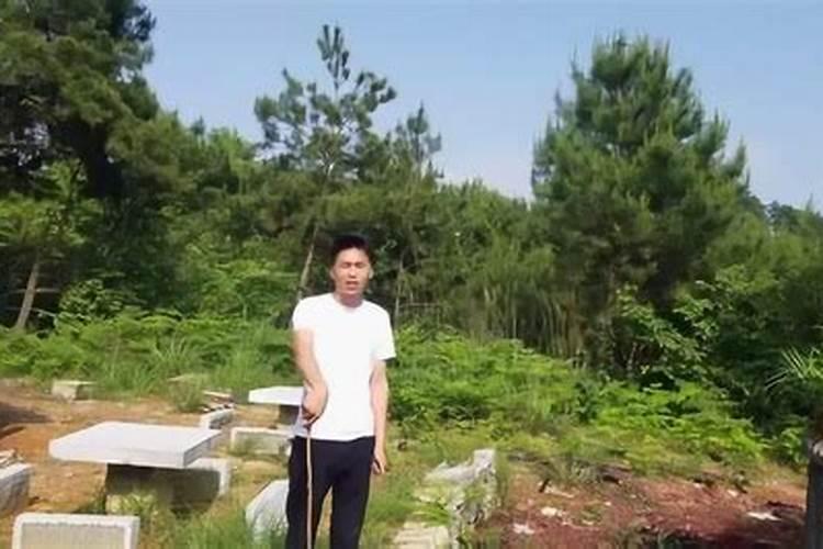 和爱人漫步在周口的法国伊兹小镇是怎样的体验？
