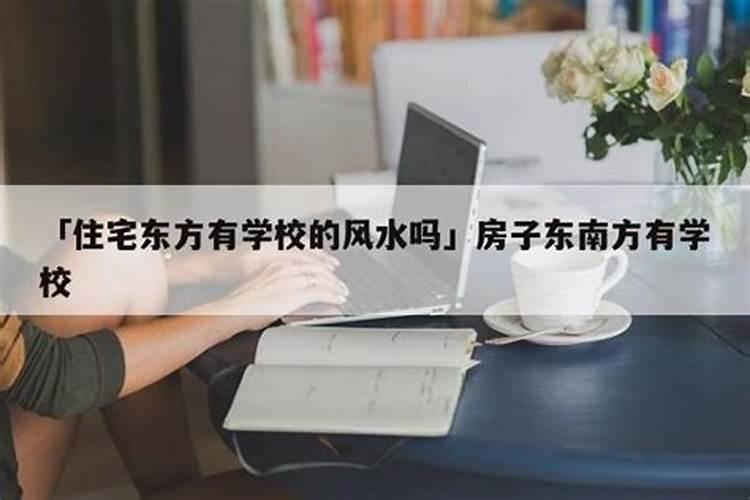 米白色和米黄哪个适合客厅