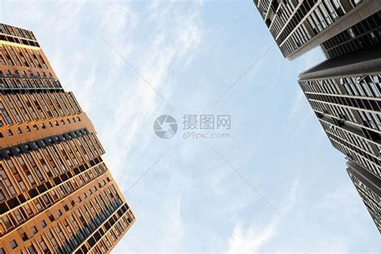 农村房屋大门有玻璃风水好不好,为什么呢