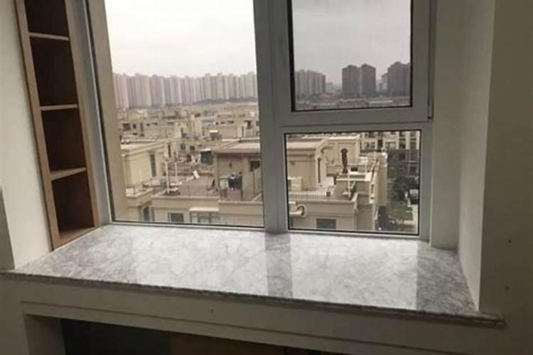 房子后面有墓地种什么树避邪风水好？