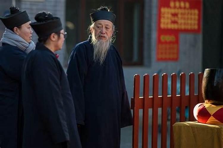 婚房床头忌放什么意思